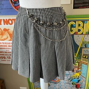 Black & White Plaid Pleated Miniskirt